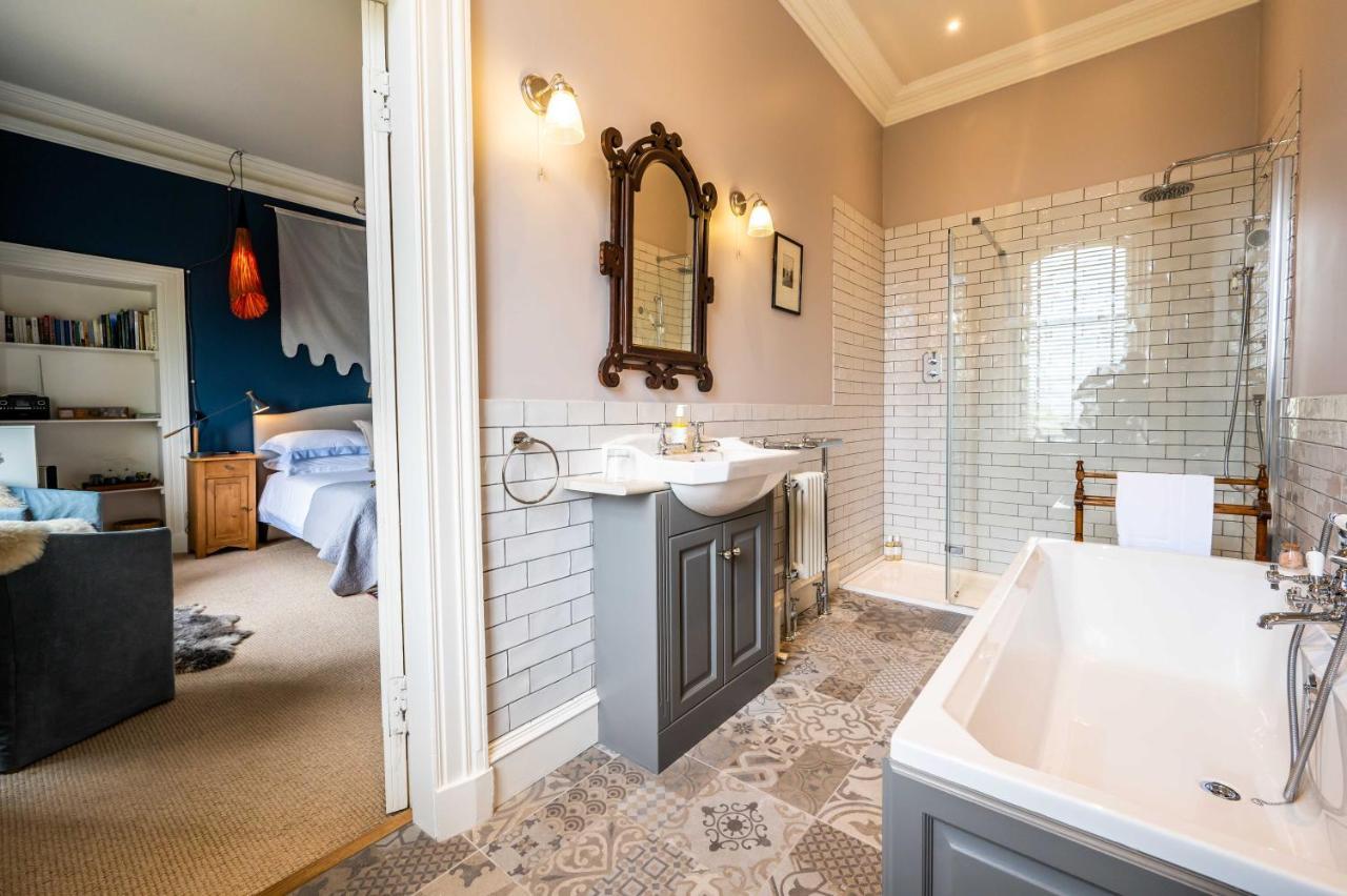 Bed and Breakfast Washington House Нэрн Экстерьер фото