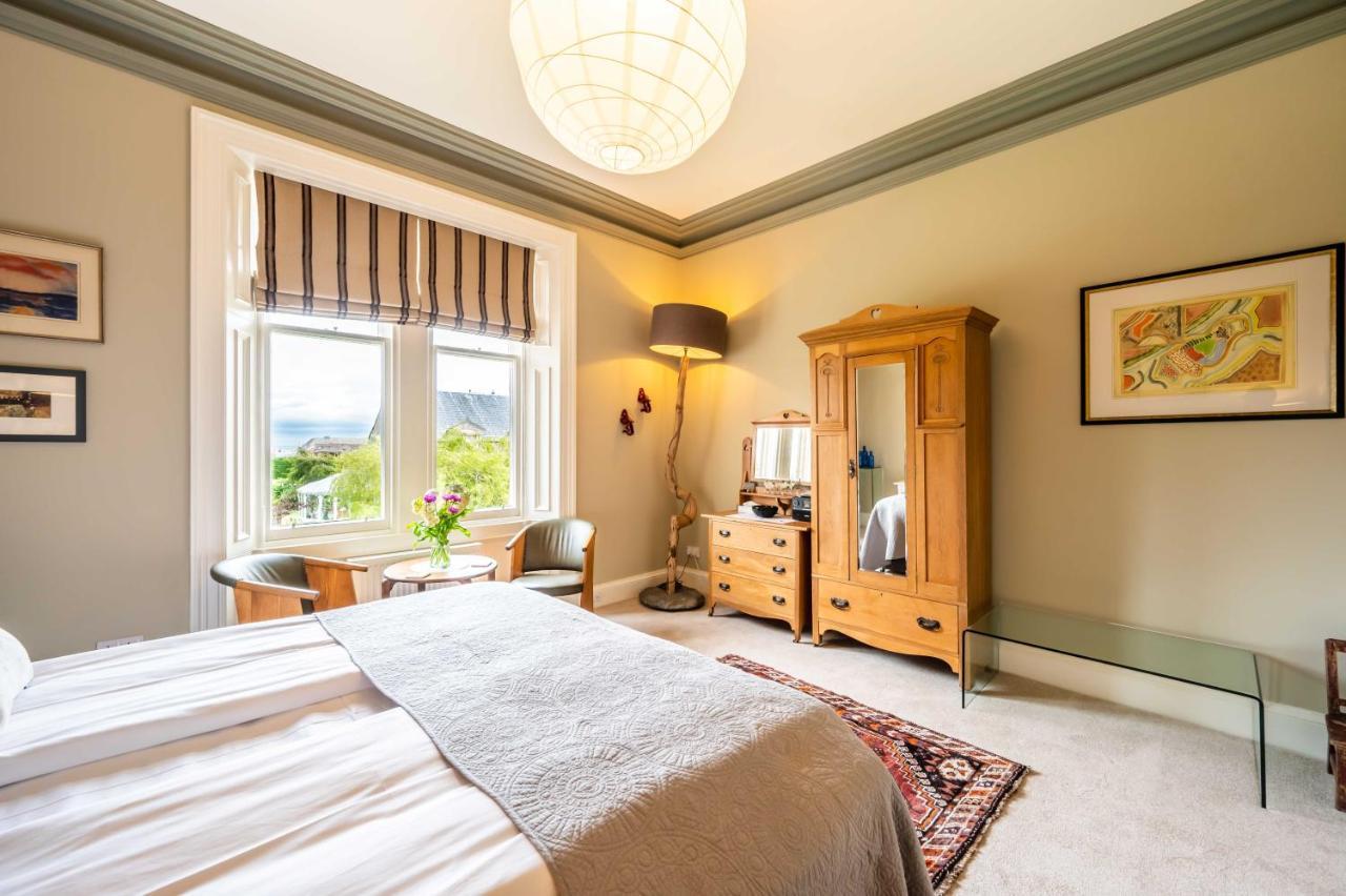 Bed and Breakfast Washington House Нэрн Экстерьер фото