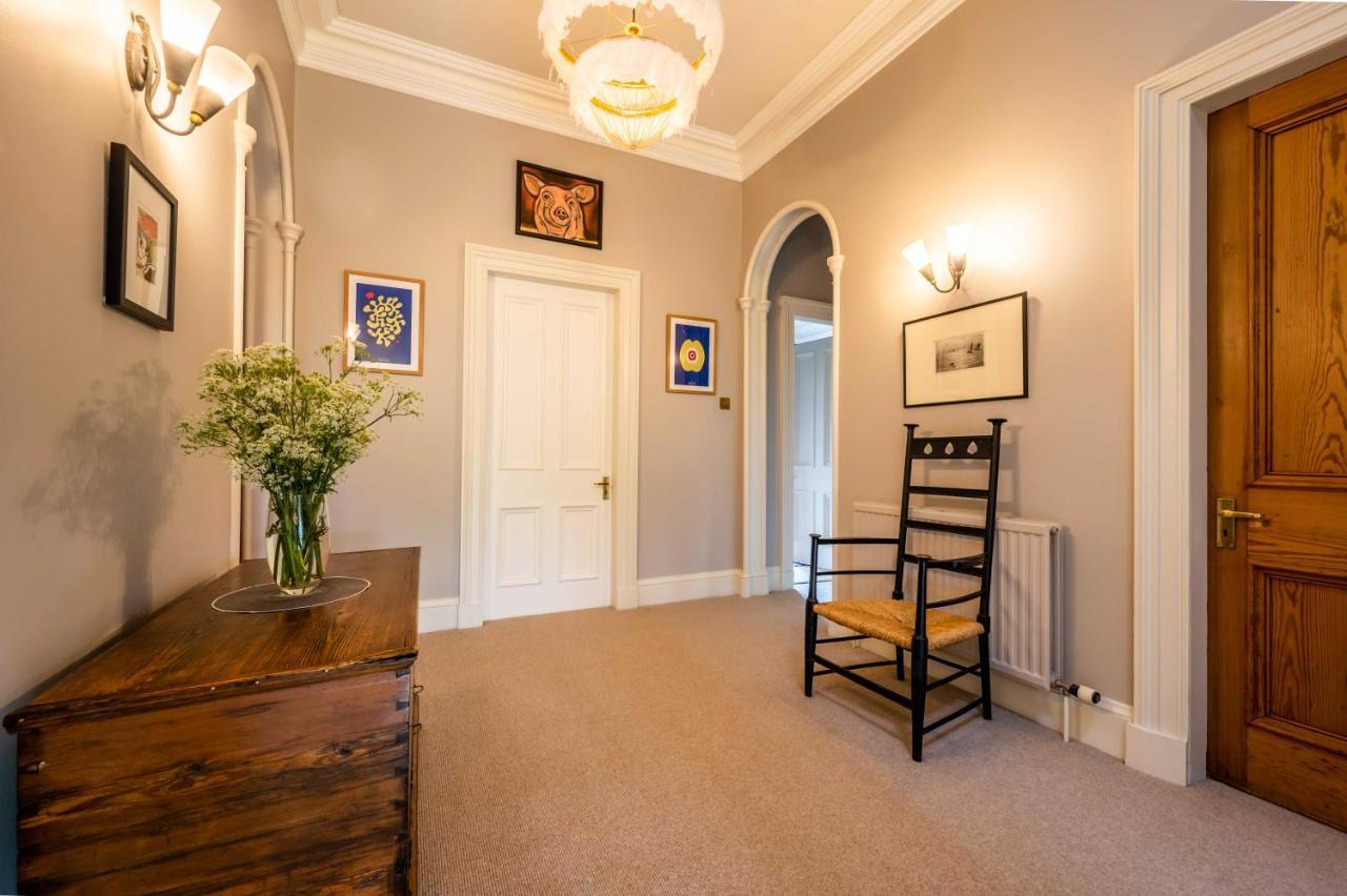 Bed and Breakfast Washington House Нэрн Экстерьер фото